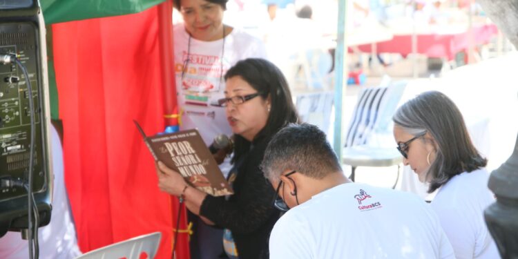 CONMEMORÓ ISC DÍA MUNDIAL DEL LIBRO Y DEL DERECHO DE AUTOR