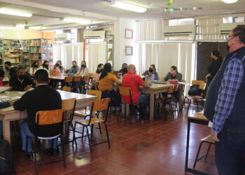 TRABAJAN CONSEJOS TÉCNICOS EN ADAPTAR A BCS CONTENIDOS DE NUEVA ESCUELA MEXICANA