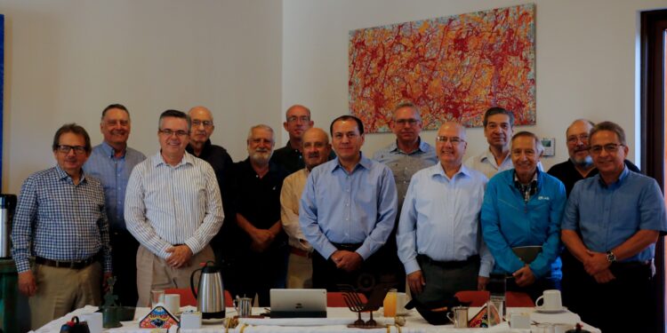 COMPARTE PROCURADOR RESULTADOS DE LA LABOR INVESTIGATIVA CON GRUPO MADRUGADORES LA PAZ&nbsp;