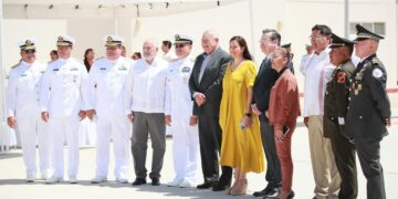 ASISTE GOBERNADOR A CEREMONIA ALUSIVA A DEFENSA DEL PUERTO DE VERACRUZ