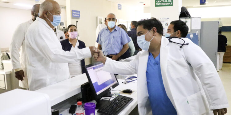 JUNTO CON IMSS-BIENESTAR ESTAMOS MEJORANDO ABASTO DE MEDICAMENTOS EN HOSPITALES ESTATALES: VCC