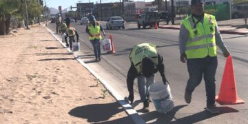 Realiza Servicios Públicos pintado de 1.5 kilómetros en bulevar Constituyentes