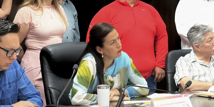 Se realizó reunión para analizar el tema del POEL en La Paz