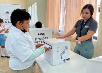 Con ejercicio democrático de votación fueron elegidos las y los integrantes del Cabildo Infantil de Los Cabos