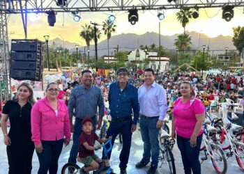 Gobierno de Los Cabos festeja el Día de la Niñez con más de 10 mil niñas y niños de diversas partes del municipio