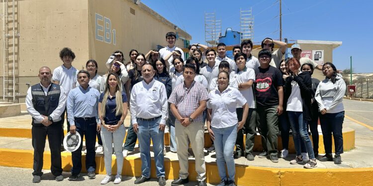 &nbsp;A través de Cultura del Agua del OOMSAPAS Los Cabos, estudiantes del COBACH 04 realizan visita guiada a la planta desaladora en CSL