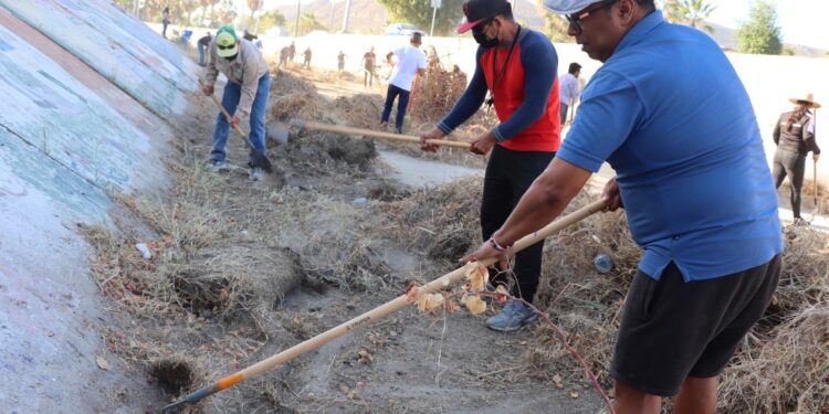 Coordinación de Servicios Públicos implementa limpieza de arroyos, cañadas y canales, previo a la temporada de huracanes 2023