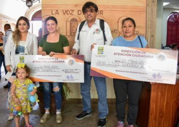 Gobierno de Los Cabos suma beneficios para la ciudadanía; hacen entrega de más de $150 mil pesos en apoyos económicos