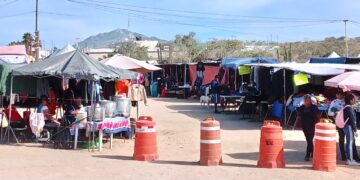 Aplicará el Ayuntamiento de Los Cabos su gobernabilidad para mantener el orden en el Tianguis de Las Palmas en CSL&nbsp;