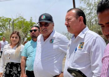 Supervisa alcalde Oscar Leggs Castro el avance de la pavimentación integral de la Ampliación Guadalupe Victoria en Santiago