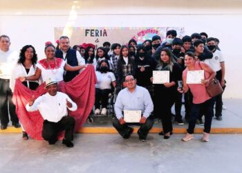 A través de la Coordinación de Derechos Humanos se generan mecanismos para promover el respeto, el buen trato y la paz social en centros escolares
