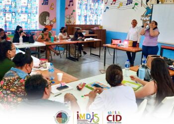Continúa IMDIS Los Cabos capacitando a la población interesada en aprender Lenguaje de Señas Mexicanas (LSM)