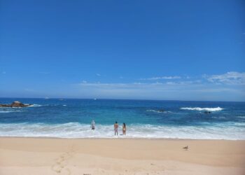 Cumple Zofemat Los Cabos con los procesos de muestreo de calidad del agua y criterios de desempeño sustentable en las playas