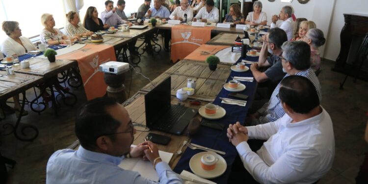 ‘’Como Gobierno Municipal estamos abiertos a las propuestas para el Plan de Desarrollo Urbano’’: alcalde Oscar Leggs Castro