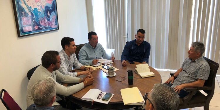 Avanzan XIV Ayuntamiento de Los Cabos y SEMARNAT BCS en temas ambientales para beneficio del municipio