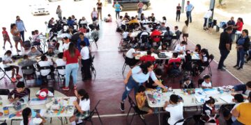 Coordinación de Educación celebra el 2° Concurso de Pintura Sobre Lienzo