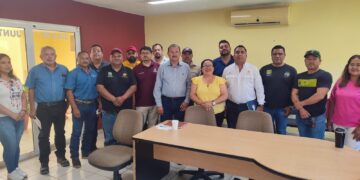 Instituciones gubernamentales coordinan estrategias preventivas contra incendios de palmares en la delegación de Santiago