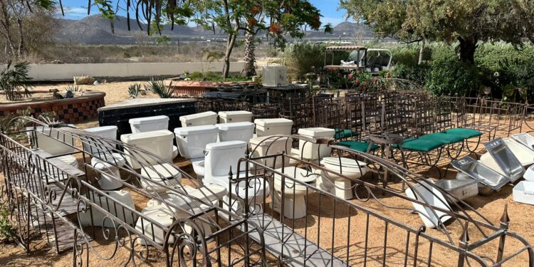 &nbsp;Para beneficiar a familias cabeñas, recibe DIF Los Cabos donativo de 120 artículos para el hogar