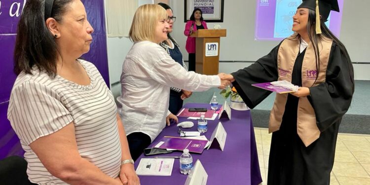 Gobierno Municipal felicita a la generación 2020-2023 de la Universidad Mundial Campus Los Cabos