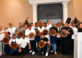 El Gobierno de Los Cabos presente durante la 6ta Edición del Festival de Paellas a beneficio del Programa de Becas del Club Rotario