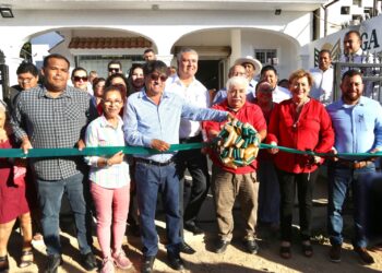 Preside alcalde Oscar Leggs Castro la inauguración de una tienda comunitaria más de Segalmex; la número 42 en el municipio