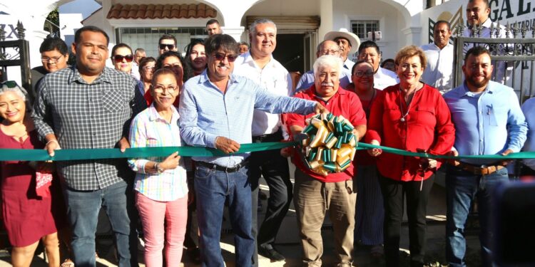 Preside alcalde Oscar Leggs Castro la inauguración de una tienda comunitaria más de Segalmex; la número 42 en el municipio