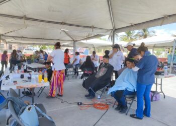 El programa “Reaviva Tu Parque” llegó a la colonia El Zacatal de San José del Cabo con apoyos y actividades recreativas