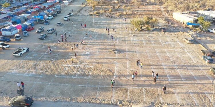 El orden en el tianguis de la colonia Las Palmas avanza con voluntad del Gobierno con sentido humano y la participación ciudadana