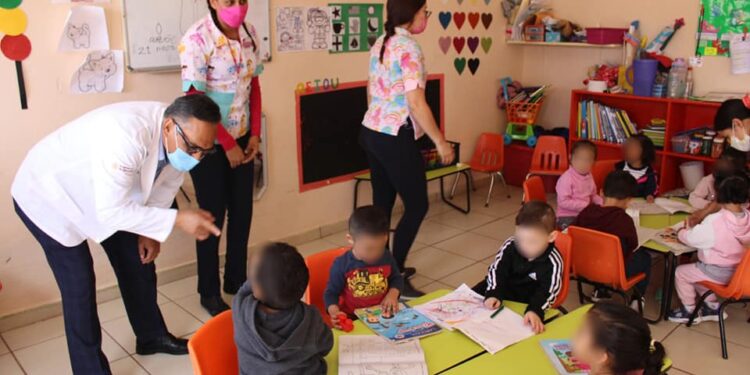 Recorre titular del IMSS Baja California Sur guardería en zona norte del estado&nbsp;