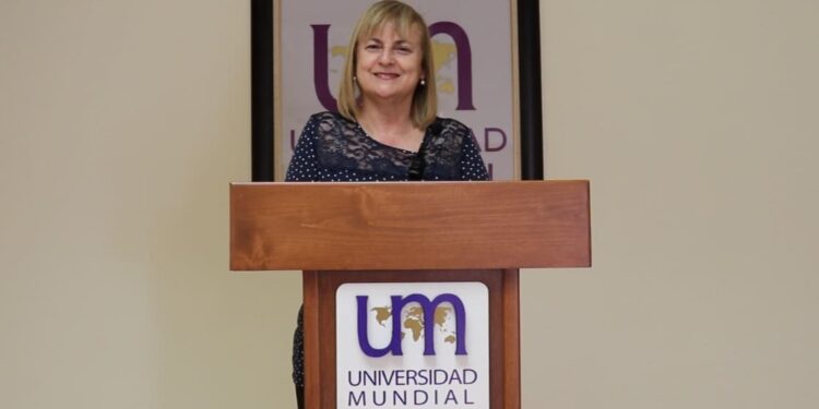 Signa la UM más convenios académicos nacionales.