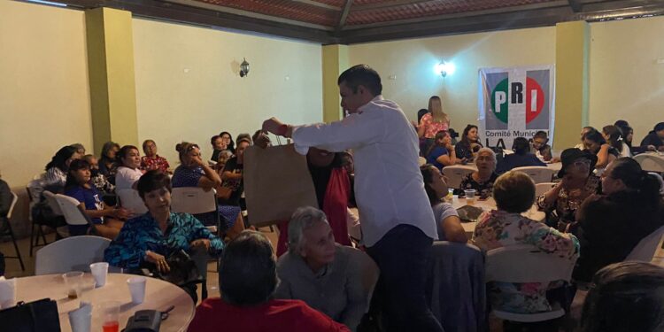 “El PRI en el municipio de La Paz realiza convivio con madres priistas”: Fabrizio del Castillo, Presidente del PRI BCS”