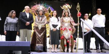 Corona Alcaldesa a la “Reina Calafia 2023”