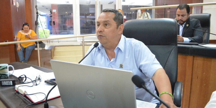 Aprueba Congreso iniciativa ciudadana de MC para reconocer derechos de concubinato a parejas homoparentales&nbsp;