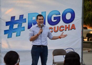 Continúa el diputado Rigoberto Mares recorriendo las calles de su distrito escuchando a los ciudadanos