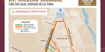 GOBIERNO DE BCS TRABAJA EN AVENIDA TAMARAL