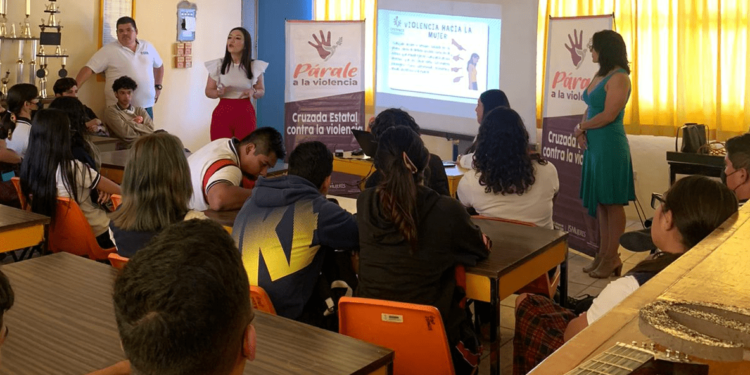 IMPARTE CAPACITACIÓN EN LORETO, COMISIÓN PARA PREVENIR LA TRATA