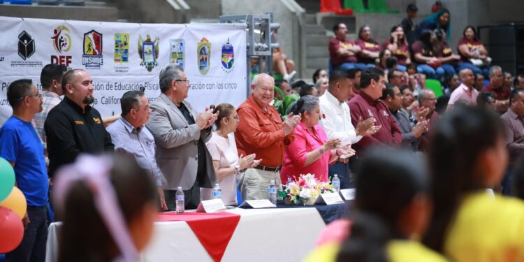 EN MARCHA JUEGOS DEPORTIVOS ESCOLARES DE EDUCACIÓN BÁSICA