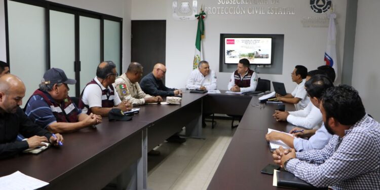 TRES ÓRDENES DE GOBIERNO COORDINAN ACCIONES PARA LIMPIAR ARROYOS Y CAUCES DE AGUA EN LA PAZ&nbsp;