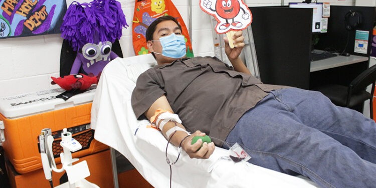 CON RESPALDO DE EMPRESAS PROMUEVE SALUD ESTATAL LA DONACIÓN ALTRUISTA DE SANGRE