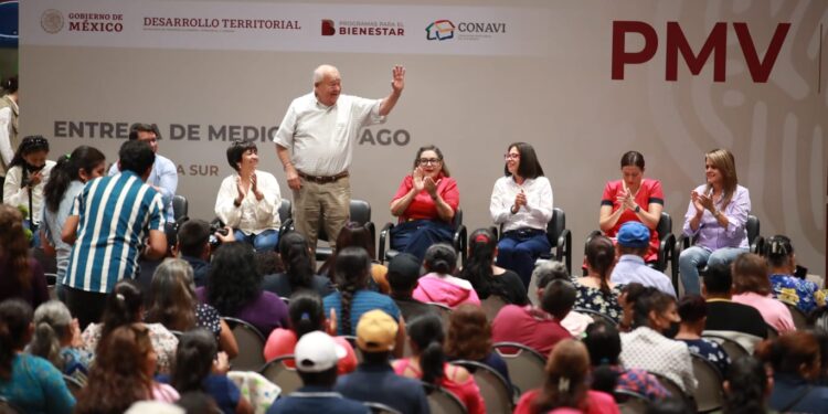 SE SUMA GOBIERNO DE BCS AL PROGRAMA “POR UNA MEJOR VIVIENDA”