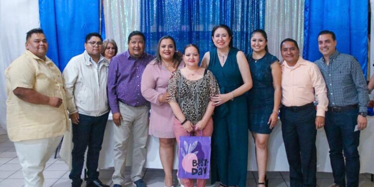 CONMEMORAN EN MULEGÉ DÍA INTERNACIONAL DE LA ENFERMERÍA