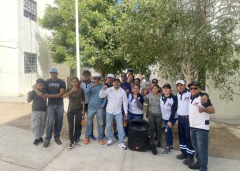 SENADOR RICARDO VELÁZQUEZ REALIZA JORNADA DE LIMPIEZA EN COLONIA VALLE DEL MEZQUITE