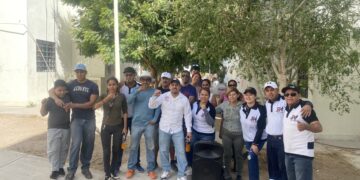 SENADOR RICARDO VELÁZQUEZ REALIZA JORNADA DE LIMPIEZA EN COLONIA VALLE DEL MEZQUITE