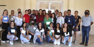 Más emprendedores de La Paz se unen al Programa de Capacitación Continua