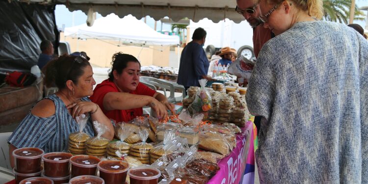 Productores del Pabellón Comercial obtuvieron buenas ganancias durante Fiestas de Fundación