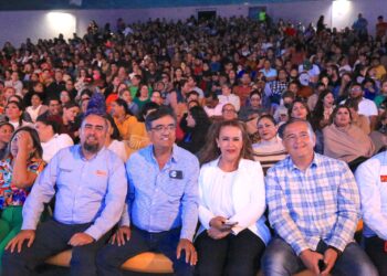 Ratifica alcalde Oscar Leggs Castro el respaldo absoluto del Gobierno Municipal hacia el magisterio al asistir al XIX Sorteo del SNTE en CSL