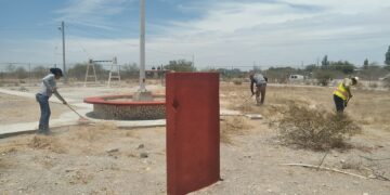 Rehabilita Servicios Públicos parque y cancha de Santa Rita