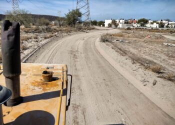Rehabilitan 8 kilómetros de caminos vecinales de la comunidad Los Planes