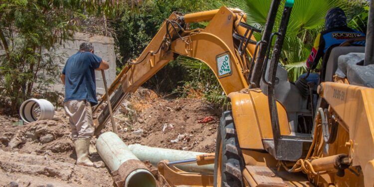 Se atendieron 189 fugas por OOMSAPAS La Paz, en el transcurso del 25 al 28 de mayo