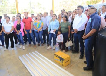 300 atenciones directas y más de 20 apoyos asistenciales brindó el Gobierno de Los Cabos durante la 19na Audiencia Pública celebrada en Buena Vista
